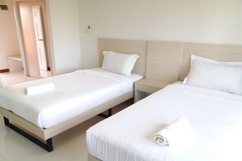 Ruean Kaew Place Aparthotel Nakhonratchasima Екстериор снимка